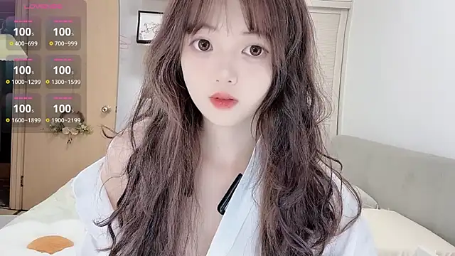 Snapshot of DDDDDoremi chatting on October 2, 2025, 2:51 am DDDDDoremi online show from October 2, 2025, 2:51 am