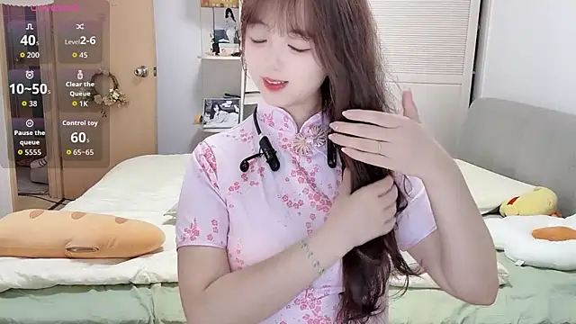 Snapshot of DDDDDoremi chatting on October 15, 2025, 3:06 am DDDDDoremi online show from October 15, 2025, 3:06 am