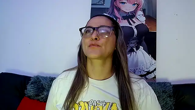 LAHILA COOPERR online show from December 5, 2025, 12:14 pm