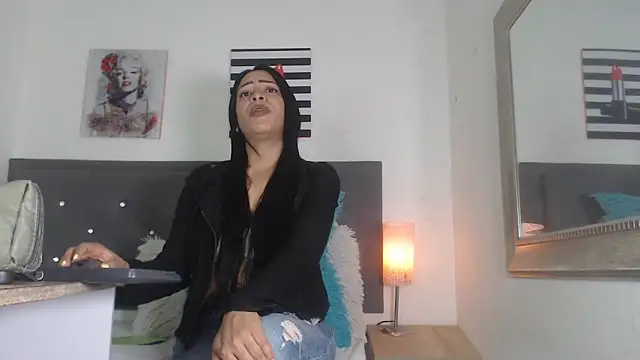 Snapshot of madison__love_ chatting on May 4, 2026, 6:15 pm madison love online show from May 4, 2026, 6:15 pm
