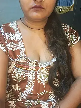 Snapshot of Minu_love chatting on April 30, 2026, 10:36 pm Minu love online show from April 30, 2026, 10:36 pm