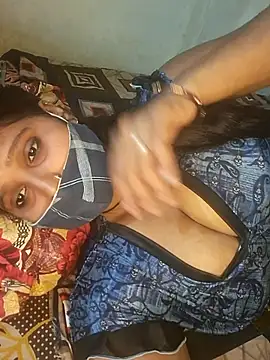 Snapshot of Minu_love chatting on May 9, 2026, 5:34 am Minu love online show from May 9, 2026, 5:34 am
