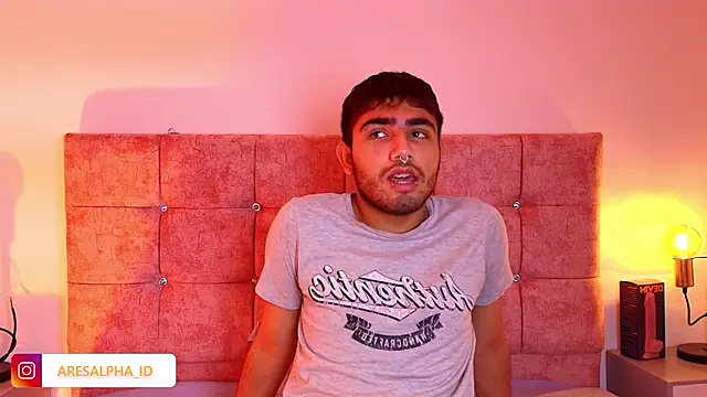 Ares Alpha online show from October 17, 2025, 7:05 pm