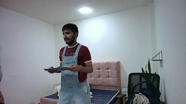 Ares Alpha online show from November 11, 2025, 6:52 pm