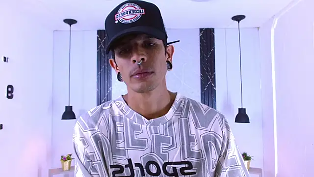 Franvill Trato online show from March 3, 2026, 7:31 pm