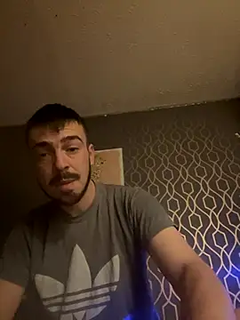 jaycoy22 online show from September 30, 2025, 11:54 pm