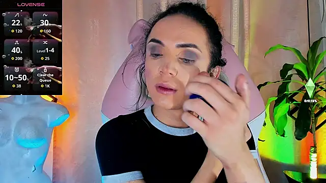 Snapshot of Cristal_Gem1 chatting on May 30, 2026, 12:13 pm Cristal Gem1 online show from May 30, 2026, 12:13 pm