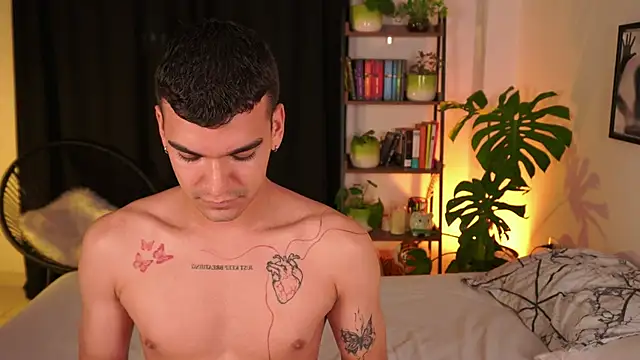 EROS AND ALAN online show from October 1, 2025, 3:56 am