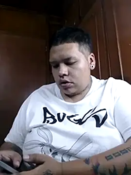 Yulian bigclit7 online show from April 25, 2026, 3:31 am