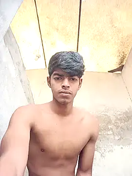 monster 33 online show from November 2, 2025, 4:15 am