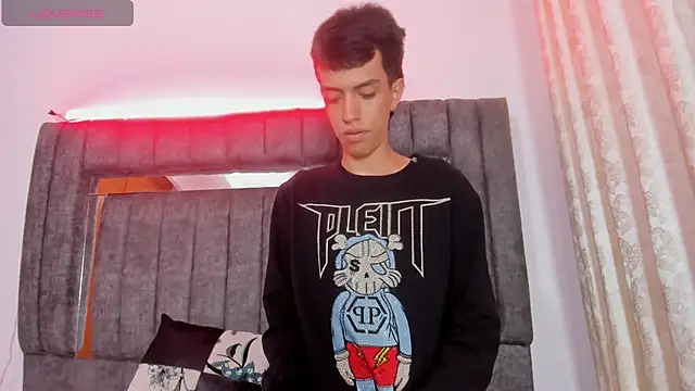 dylan 202520  online show from November 25, 2025, 11:43 am