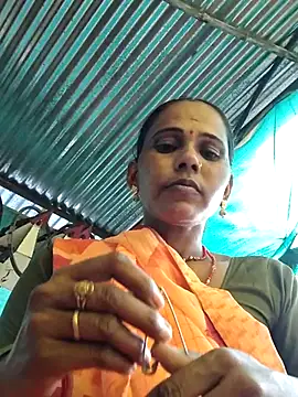 Pooja750 online show from September 11, 2025, 10:48 am