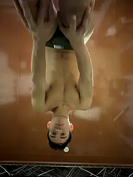 Snapshot of eroseliam chatting on January 11, 2026, 5:29 pm eroseliam online show from January 11, 2026, 5:29 pm