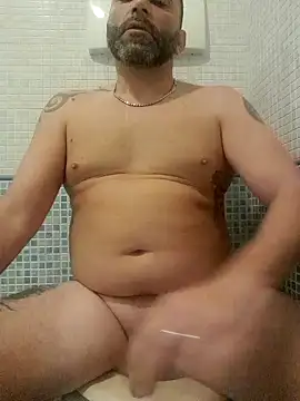 gigilola84 online show from October 13, 2025, 2:44 am