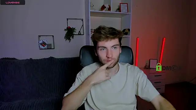 joseph bear  online show from October 5, 2025, 4:11 am