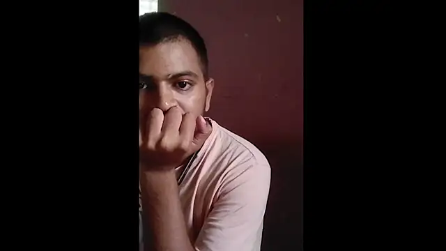 riyamore9623 online show from September 18, 2025, 10:28 am