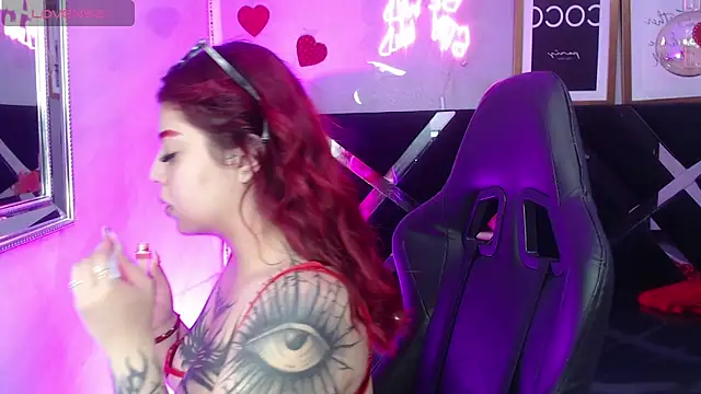 Snapshot of Red_Bunny_v chatting on May 15, 2026, 1:07 pm Red Bunny v online show from May 15, 2026, 1:07 pm
