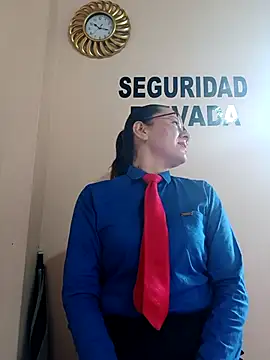 Hannah-colx online show from September 10, 2025, 2:17 pm