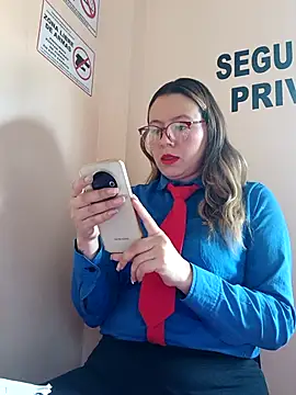 Hannah-colx online show from March 2, 2026, 5:09 pm