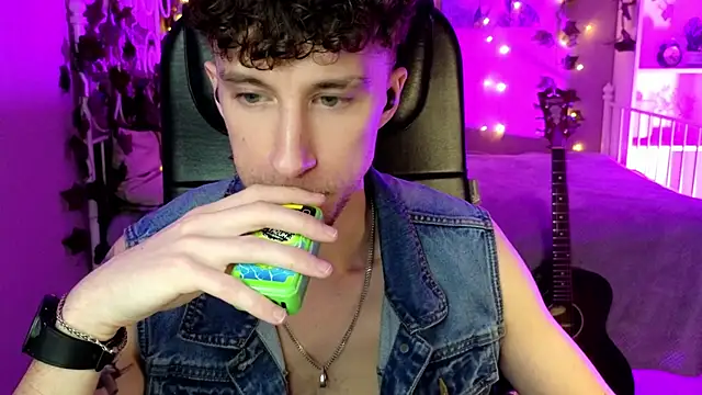 mark caron online show from February 12, 2026, 7:53 pm