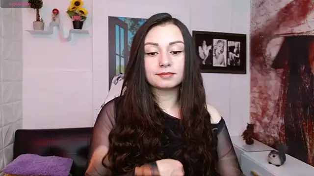 Eva Roussell online show from April 21, 2026, 2:45 pm