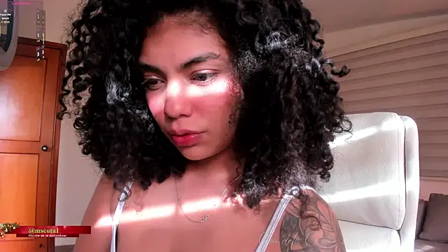 Snapshot of miss_curazao chatting on December 20, 2025, 12:12 pm miss curazao online show from December 20, 2025, 12:12 pm