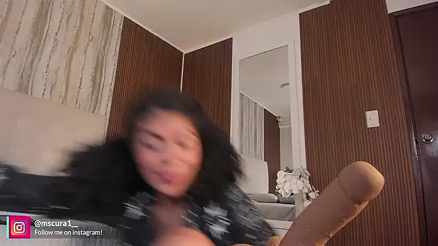 Snapshot of miss_curazao chatting on February 20, 2026, 1:55 pm miss curazao online show from February 20, 2026, 1:55 pm