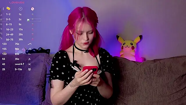 Snapshot of RavenKitten_ chatting on April 26, 2026, 2:31 am RavenKitten online show from April 26, 2026, 2:31 am