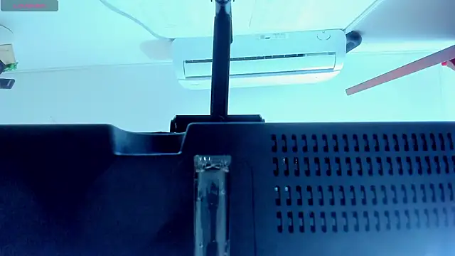 SusanaHenao online show from January 7, 2026, 2:41 pm