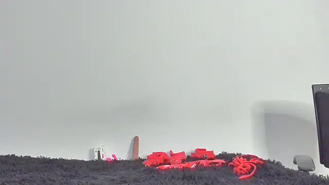 karoline lovers online show from September 26, 2025, 7:51 pm