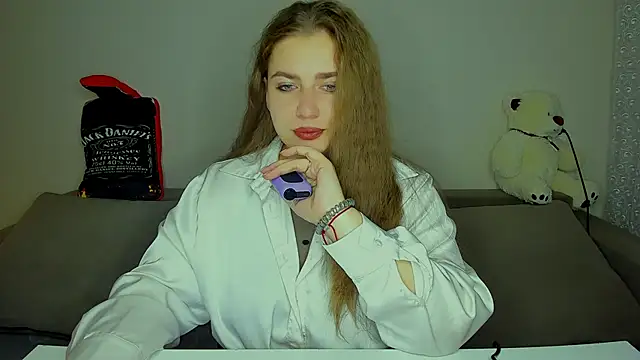 Snapshot of yourgem__ chatting on September 9, 2025, 6:40 pm yourgem online show from September 9, 2025, 6:40 pm