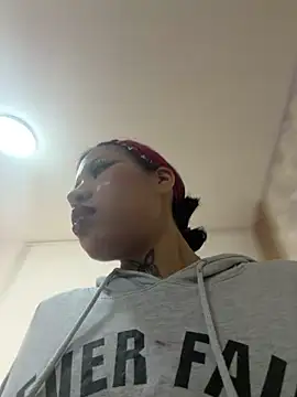 Georgina Astor online show from March 30, 2026, 2:45 am