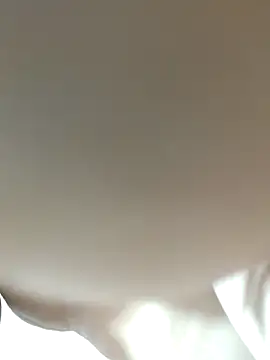 Hot-lino online show from October 1, 2025, 1:22 am