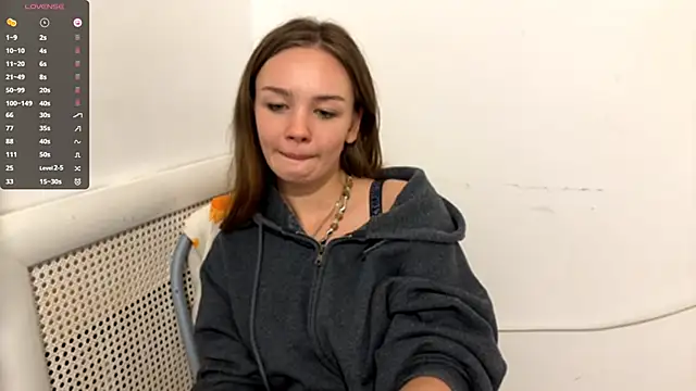 VelvetKate online show from September 20, 2025, 5:25 pm