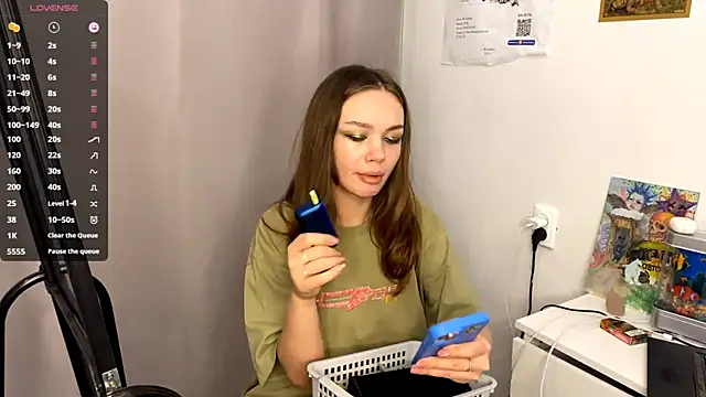 VelvetKate online show from November 5, 2025, 7:47 pm