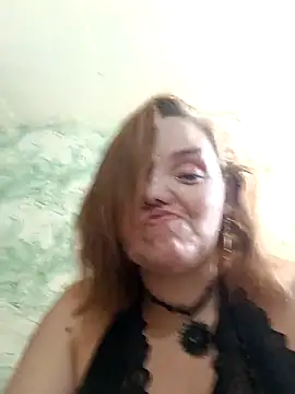 MayaLuna1 online show from September 14, 2025, 1:32 pm