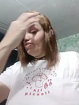 MayaLuna1 online show from October 9, 2025, 6:39 pm