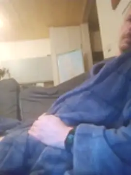 Snapshot of phil4fun4 chatting on December 3, 2025, 6:21 am phil4fun4 online show from December 3, 2025, 6:21 am