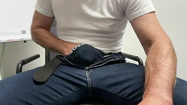 harrys74 online show from October 21, 2025, 1:56 pm