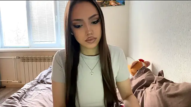 Leaf Unto online show from November 2, 2025, 12:18 pm