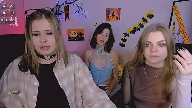 veronica bubble online show from October 31, 2025, 9:49 pm