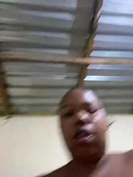 Curvycandy95 online show from March 4, 2026, 5:35 am