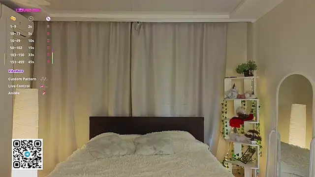 AngelenaCrittendon online show from September 11, 2025, 6:08 pm