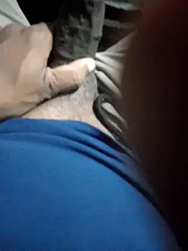 Snapshot of Hyd-bad-boy-25 chatting on October 13, 2025, 4:07 pm Hyd-bad-boy-25 online show from October 13, 2025, 4:07 pm