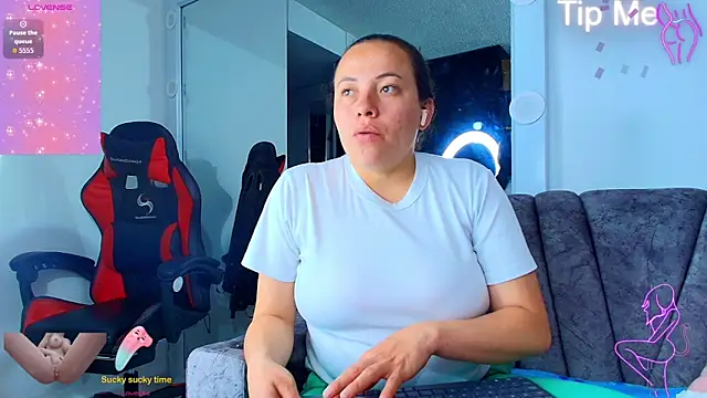  honey12 online show from September 19, 2025, 2:40 pm