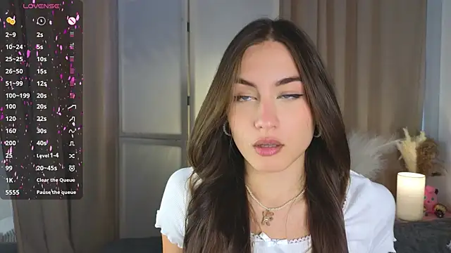 Moonlight1Sonata1 online show from September 26, 2025, 9:02 am