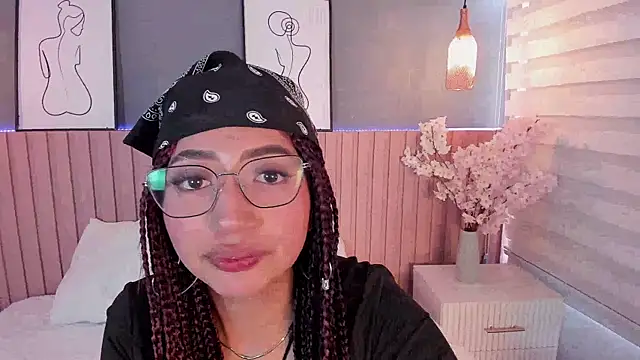 Sammy Blake  online show from September 16, 2025, 8:10 pm