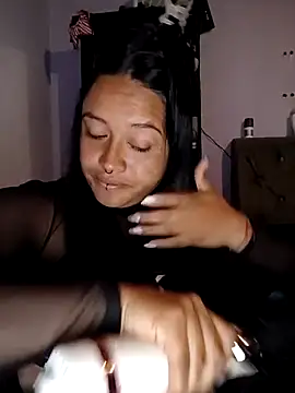 -Mia1 online show from September 15, 2025, 1:55 pm