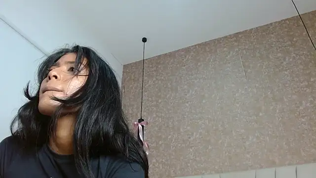 babilett online show from November 8, 2025, 11:32 am