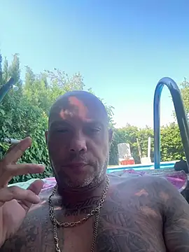 Snapshot of gitanomadrid chatting on July 9, 2026, 9:46 am gitanomadrid online show from July 9, 2026, 9:46 am
